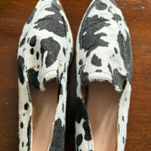 Elegant Loafers with Small Heel - Animal Print - Size 6